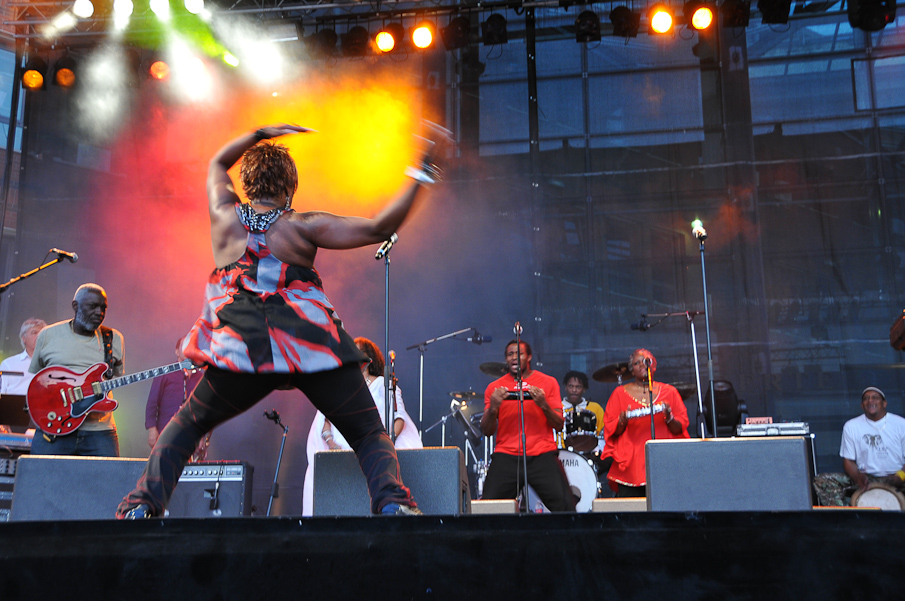 Fete de la Musique Evry 2009 - Kassav 302.jpg